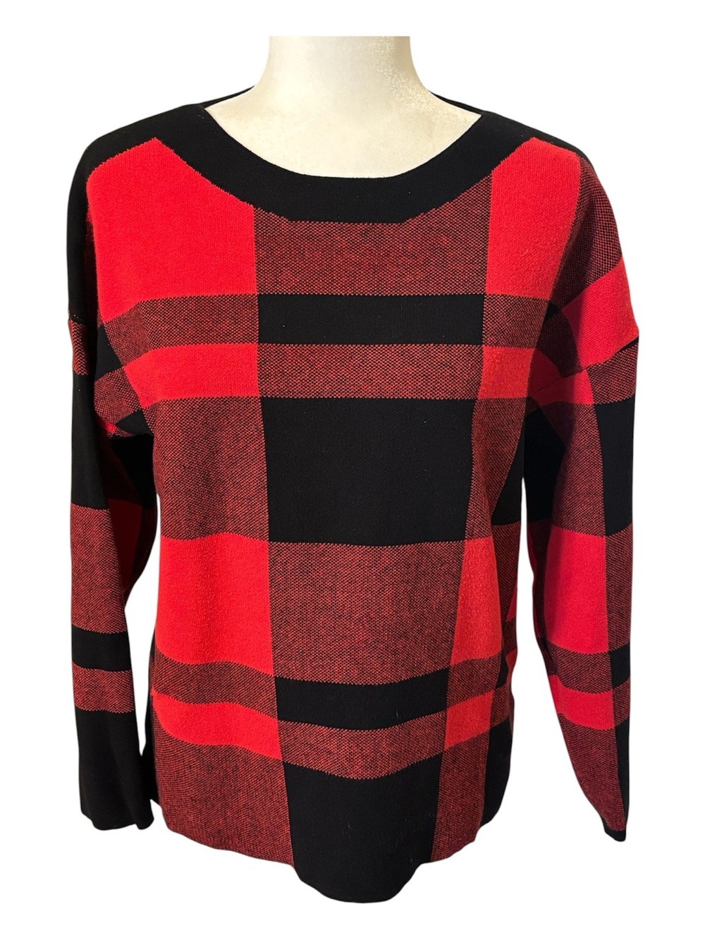 MARBLE Red and Black Buffalo Plaid Sweater Size Medium